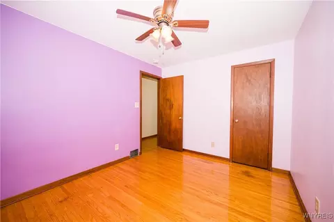 Bedroom - 726 Schultz Rd, Elma, NY 14059 photo 5 of 6