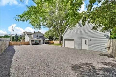 Exterior - 17 Cedar St, Newstead, NY 14001 photo 6 of 9