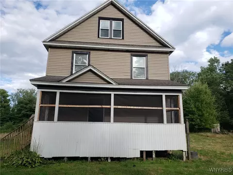 3845 N Hartland St, Hartland, NY 14105