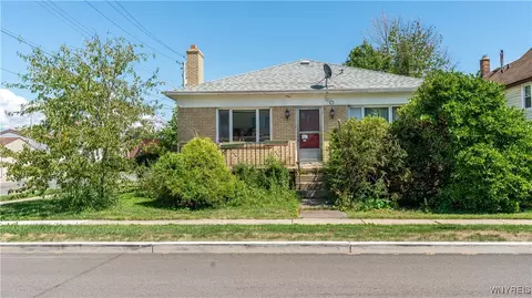 99 Shanley St, Cheektowaga, NY 14206