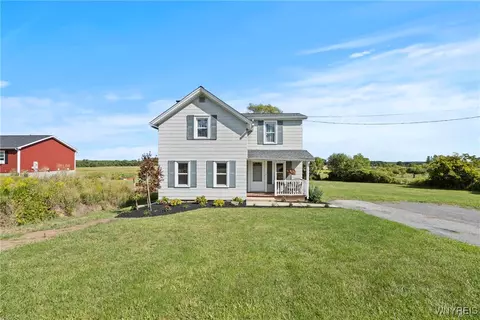 3163 Lower Mountain Rd, Cambria, NY 14132