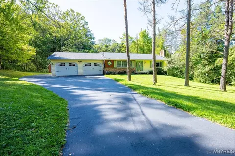 9299 Blanchard Rd, West Falls, NY 14170