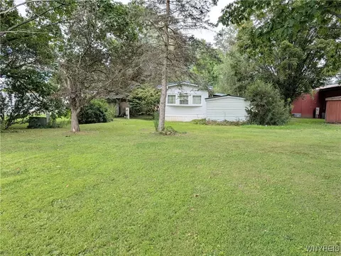 386 Southview Dr, Arcade, NY 14009 photo 7