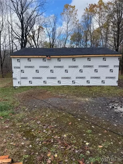 11540 Bolton Rd, Yorkshire, NY 14141