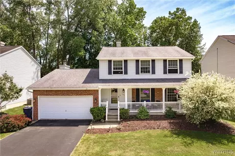 131 Daven Dr, Getzville, NY 14068
