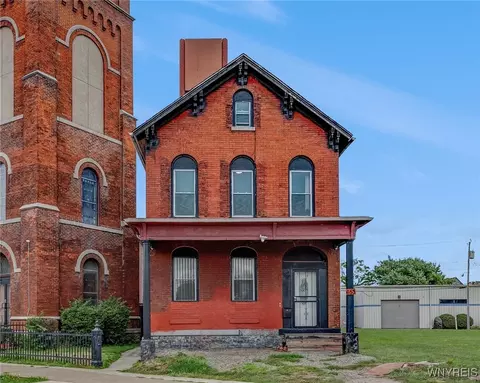 653 Michigan Ave, Buffalo, NY 14203
