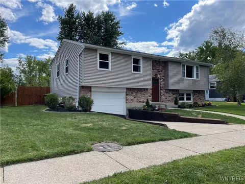 67 Madeira Dr, Depew, NY 14043