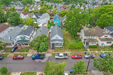 View/Area - 96 Eckhert St, Buffalo, NY 14207 photo 1 of 4