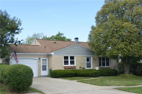 8 Bahama Ln, Cheektowaga, NY 14225