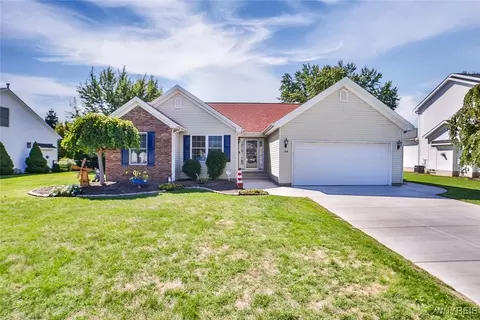 189 Whitney Pl, Cheektowaga, NY 14227