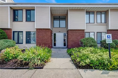 24 Coolbrook Ct #D, East Amherst, NY 14051