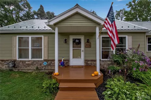 802 Brant Farnham Rd, Brant, NY 14081