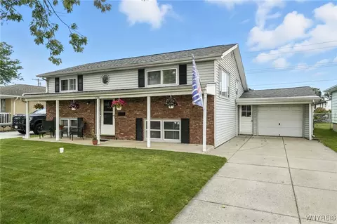 226 Temple Dr, Cheektowaga, NY 14225