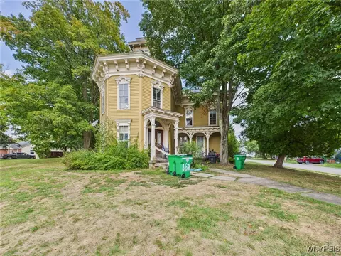 82 N Central Ave, Springville, NY 14141