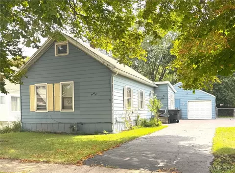 24 Cleveland Ave, Tonawanda, NY 14150
