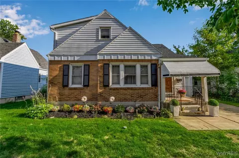 211 Burke Dr, Cheektowaga, NY 14215
