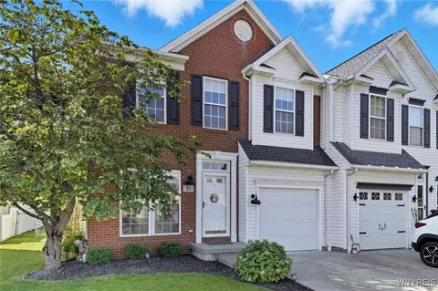 81 Carla Ln, West Seneca, NY 14224