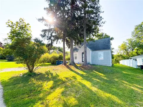 12961 Main St, Alden, NY 14004