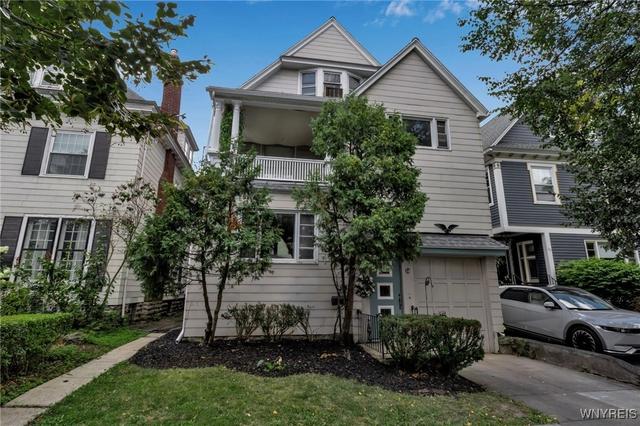 34 Saint James Pl, Buffalo, NY 14222