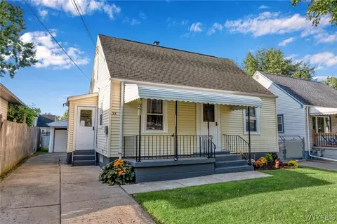 35 W Woodside Ave, Buffalo, NY 14220