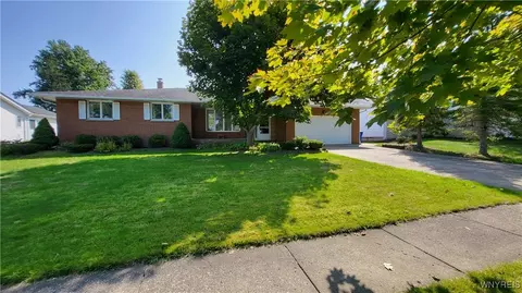 63 Sunrise Ter, West Seneca, NY 14224