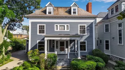 33 Summit Ave, Buffalo, NY 14214