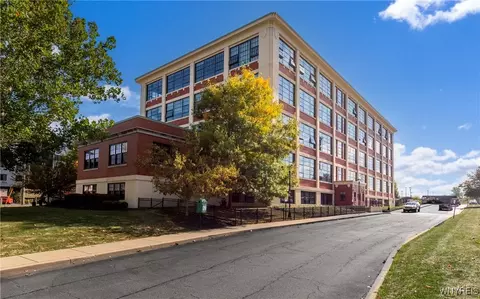 2917 Main St #101, Buffalo, NY 14214