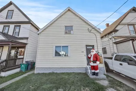 210 Weimar St, Buffalo, NY 14206