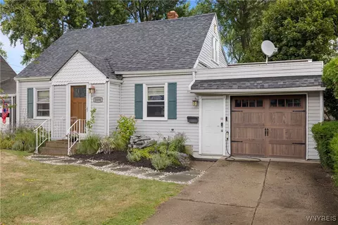 1896 Como Park Blvd, Lancaster, NY 14086