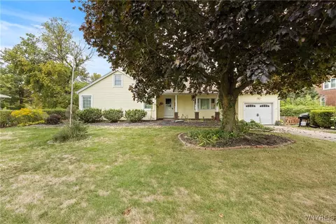576 Aero Dr, Cheektowaga, NY 14225