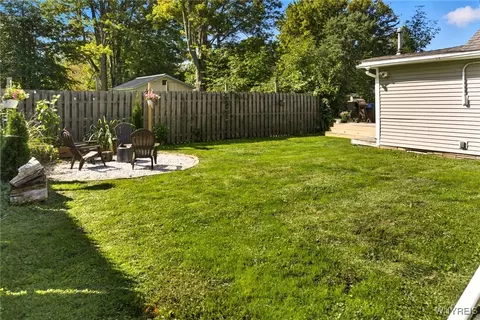 Exterior - 255 Kennedy Ave, Evans, NY 14006 photo 11 of 12