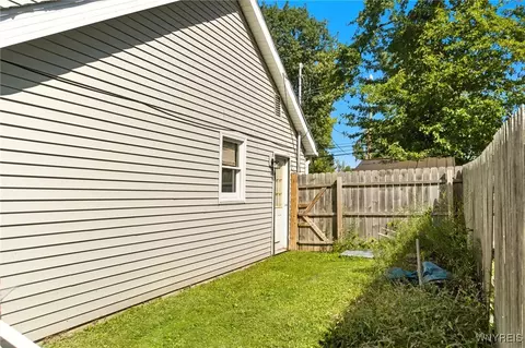Exterior - 255 Kennedy Ave, Evans, NY 14006 photo 12 of 12