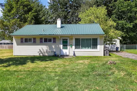 807 Amherst Dr, Rome, NY 13440