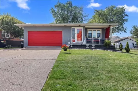 10 Chaplin Dr, Buffalo, NY 14223