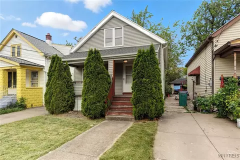 136 Davidson Ave, Buffalo, NY 14215