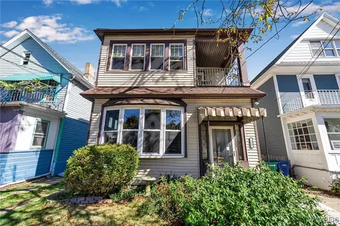 153 Dearborn St, Buffalo, NY 14207