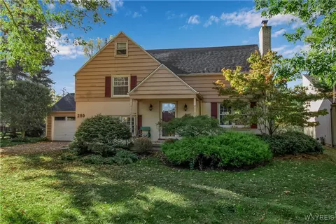 289 Lehn Springs Dr, Amherst, NY 14221