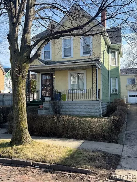 45 Daisy Pl, Buffalo, NY 14208