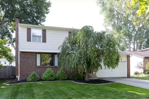 39 Brittany Dr, Amherst, NY 14228