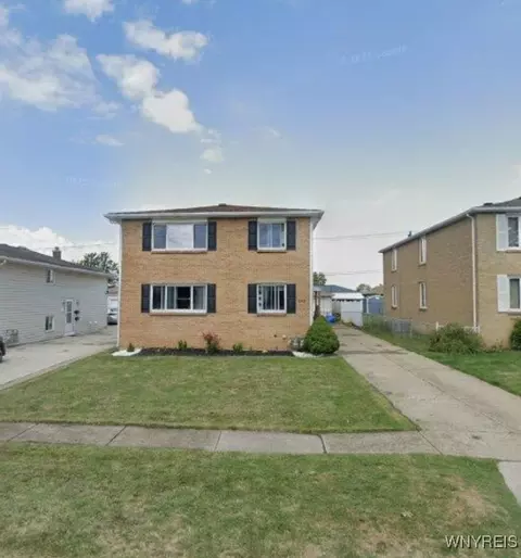 292 Meadowlawn Rd, Cheektowaga, NY 14225