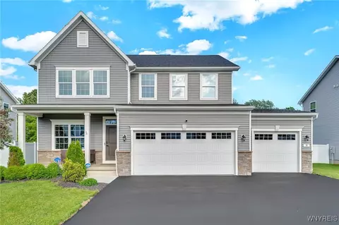 91 Sierra Dr, Amherst, NY 14228