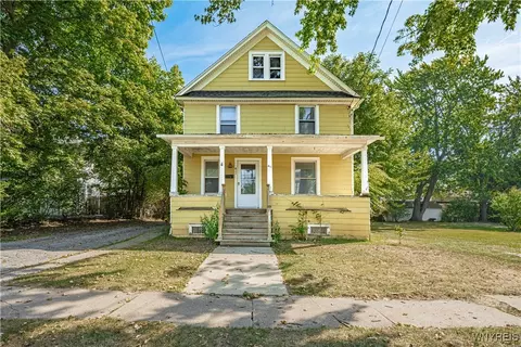 411 Washburn St, Lockport, NY 14094