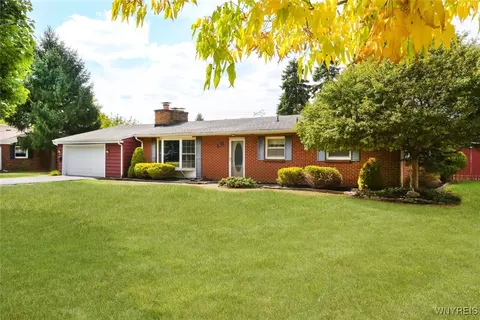 261 Berkley Rd, Amherst, NY 14221