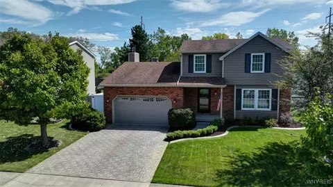 81 Hillpine Rd, Cheektowaga, NY 14227