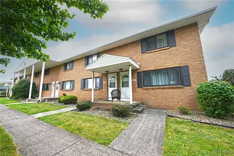 1707 Orchard Park Rd, West Seneca, NY 14224