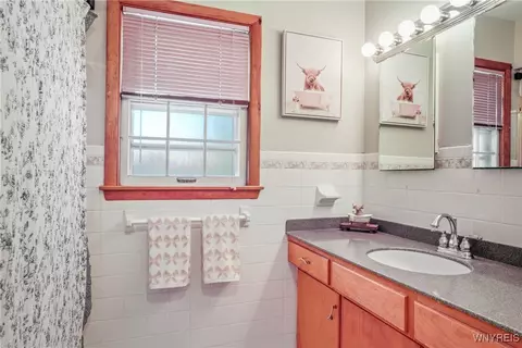 57 E Main St, Pembroke, NY 14036 photo 21