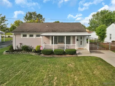 52 Krehmore Pl, Buffalo, NY 14223