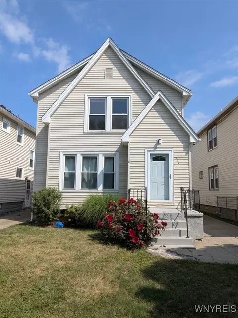 379 Victoria Blvd, Kenmore, NY 14217
