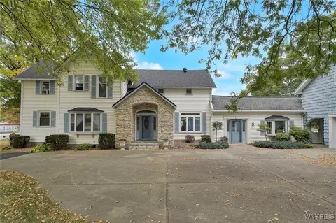 4977 Ellicott Street Rd, Batavia, NY 14020