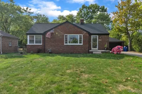 530 Getzville Rd, Amherst, NY 14226